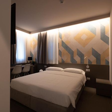 Zeta T Rooms Castellarano Екстер'єр фото